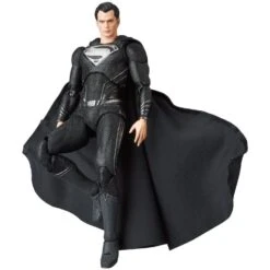 Zack Snyder's Justice League MAFEX No.174 Superman (Black Suit) -Bandai Sales Store 32e9f220 4b4b 4724 a306 db1089de2ba7