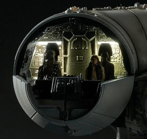 Bandai Star Wars A New Hope PG Millennium Falcon Model 1/72 Scale Kit 9 Bandai Star Wars A New Hope PG Millennium Falcon Model 1/72 Scale Kit - Image 7