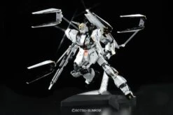 Bandai 1/100 MG Nu Gundam Ver. Ka Titanium Finish Ver. -Bandai Sales Store 71CuPH5Tk9L. SL1500