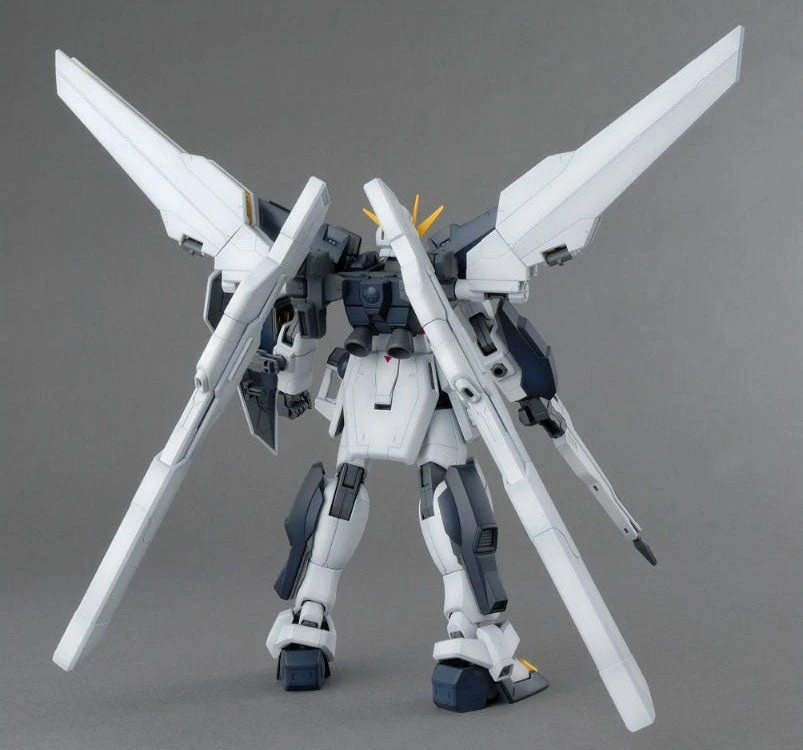 Bandai MG 1/100 Gundam Double X 6 Bandai MG 1/100 Gundam Double X - Image 4
