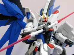 BANDAI Gundam ZGMF-X10A Freedom Gundam MG 1/100 Scale -Bandai Sales Store MGF 9